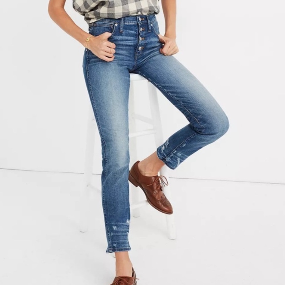 Madewell Slim Straight Jeans: Distressed Button-Front Edition